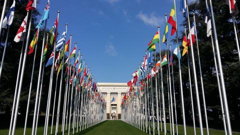 UN
